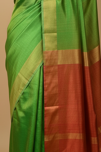 Green Uppada Middle Section Close-up